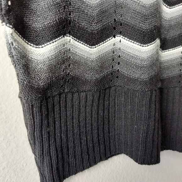 Y2K VINTAGE WET SEAL DOLMAN LIGHTWEIGHT SWEATER - Picture 6 of 9